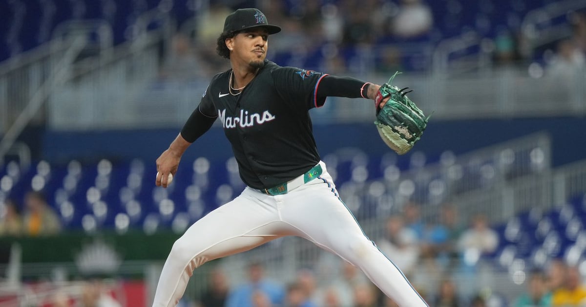 Eury Pérez outduels Paul Skenes, Esteury Ruiz homers as Miami Marlins beat Pittsburgh Pirates