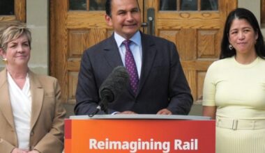 Manitoba explores southern rail bypass to move freight out of Winnipeg