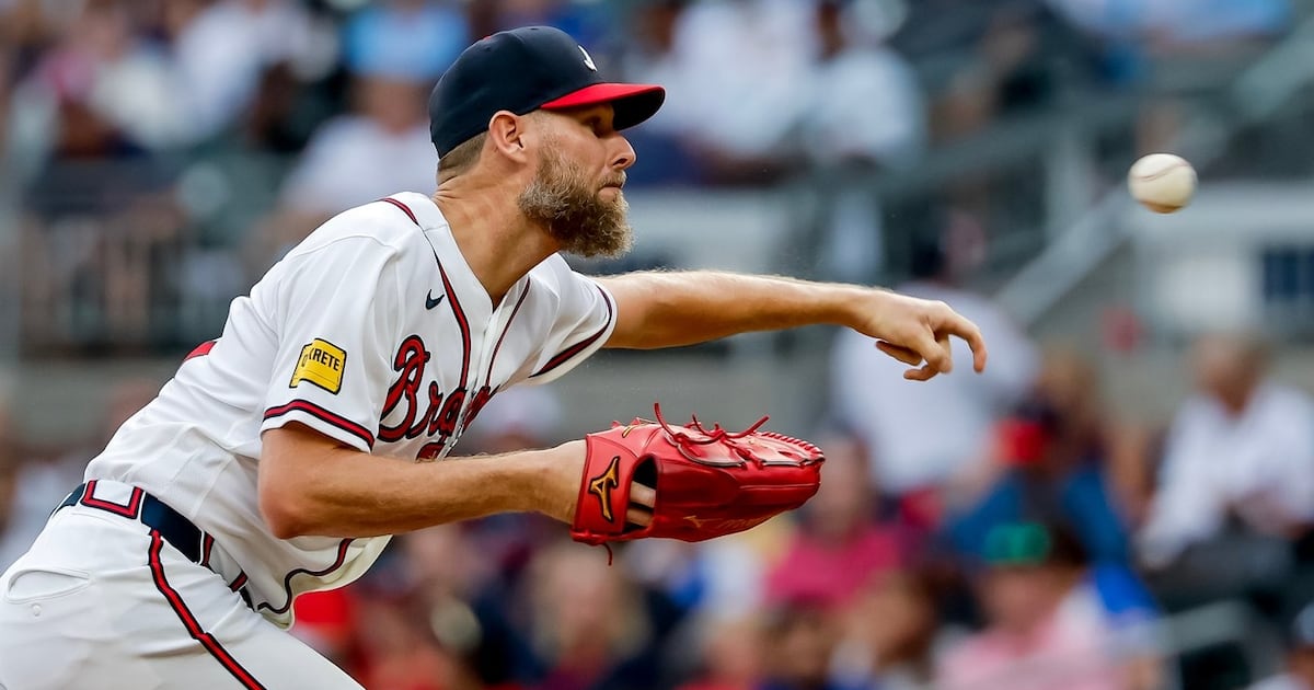 Chris Sale strikes out 11 in 5-hit shutout as Braves beat Yamamoto and Dodgers for 3-game sweep