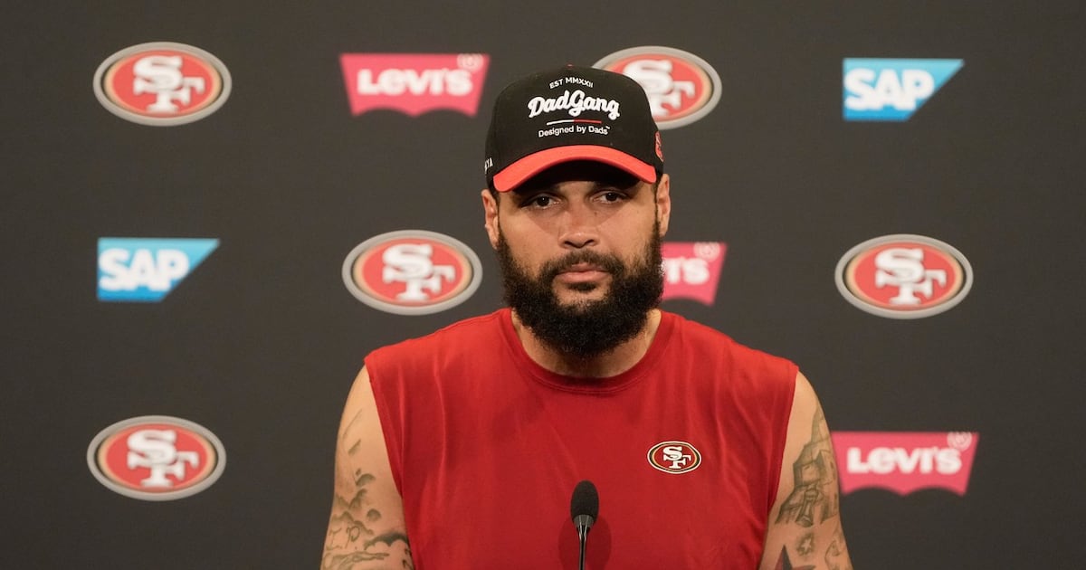 Receiver Mike Evans misses practice for the San Francisco 49ers with a strained quadriceps