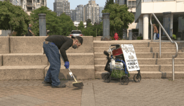 Yaletown comes together to help local street sweeper