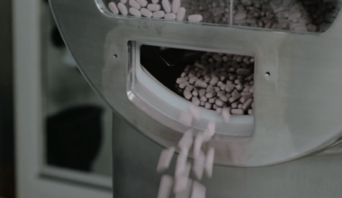 New weight loss pill on sale in UK raises regulation concerns – Channel 4 News