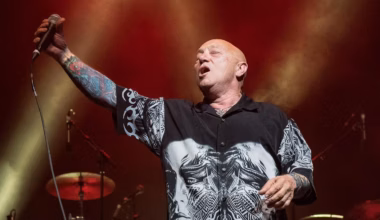 Rose Tattoo frontman Angry Anderson suffers cardiac arrest in Europe