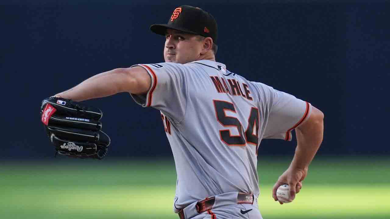 Braves look to bolster rotation depth by acquiring Tyler Mahle from Giants