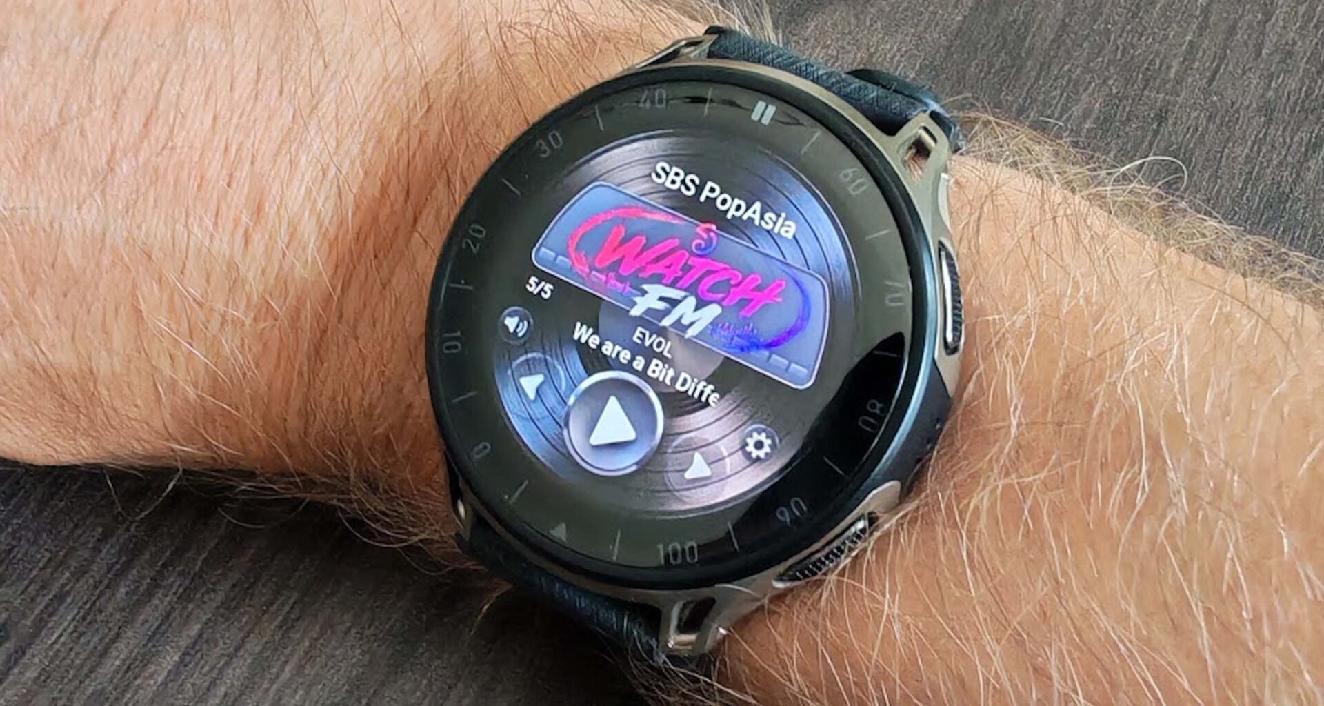Amazfit smartwatches get internet radio: WatchFM streams music “directly” to the watch