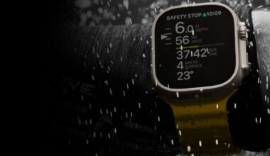 Replicated Apple Watch connects to iPhones