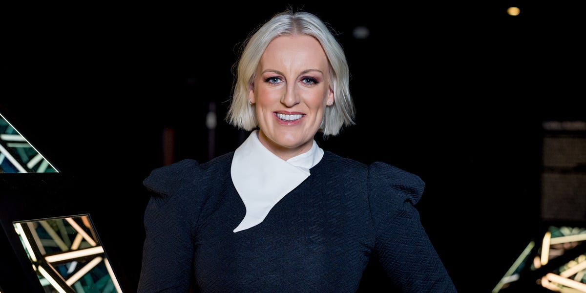 BBC's The Big Deal: Steph McGovern makes art dealing addictive