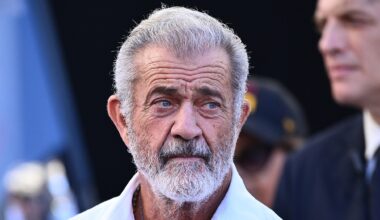 Mel Gibson Catches Heat For Allegedly Mocking Deaf Interpreter at Canadian Fan Expo