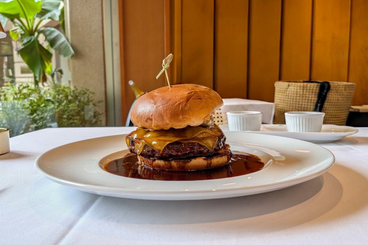 'Fat is so important': Trying Vancouver's fanciest burger with chef Rob Feenie