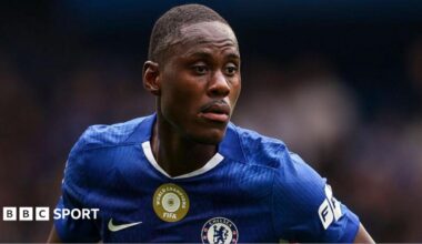 Trevoh Chalobah playing for Chelsea