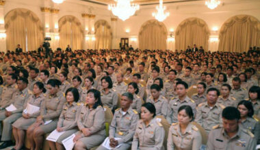 Bangkok Post - Early retirement guidelines for civil servants take shape