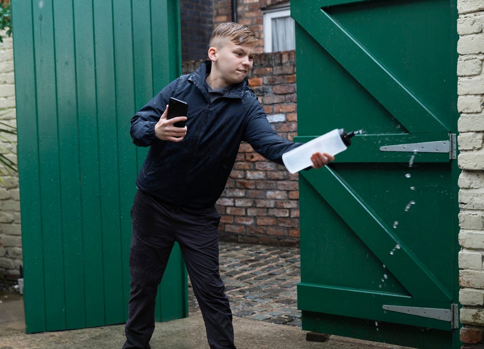 Jake Windass, Coronation Street jake windass, coronation street