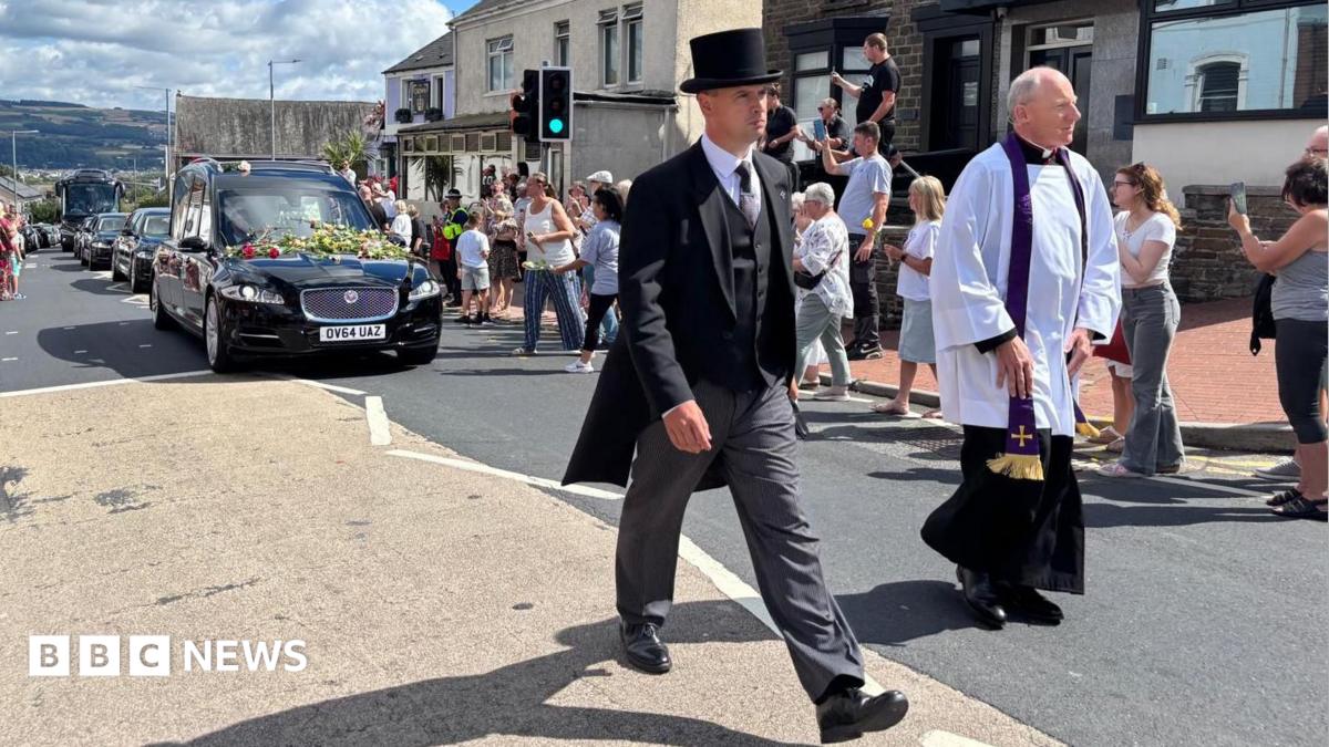 Bonnie Tyler's Swansea funeral ends as coffin taken to Skewen