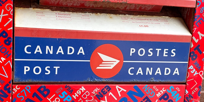 Canada Post Reports $277M Loss in Q2