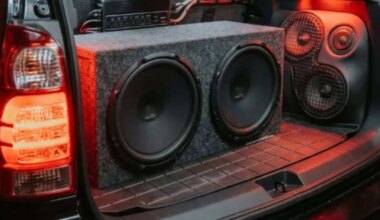 Cars blasting music becoming late-night noise headache in Brampton