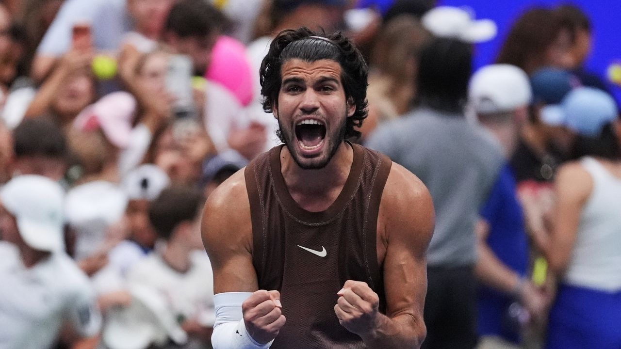 Alcaraz, Sabalenka start US Open title defences with first-round wins
