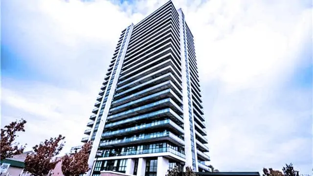 Average condo price dips below $400K as sales drop 46% in Brampton