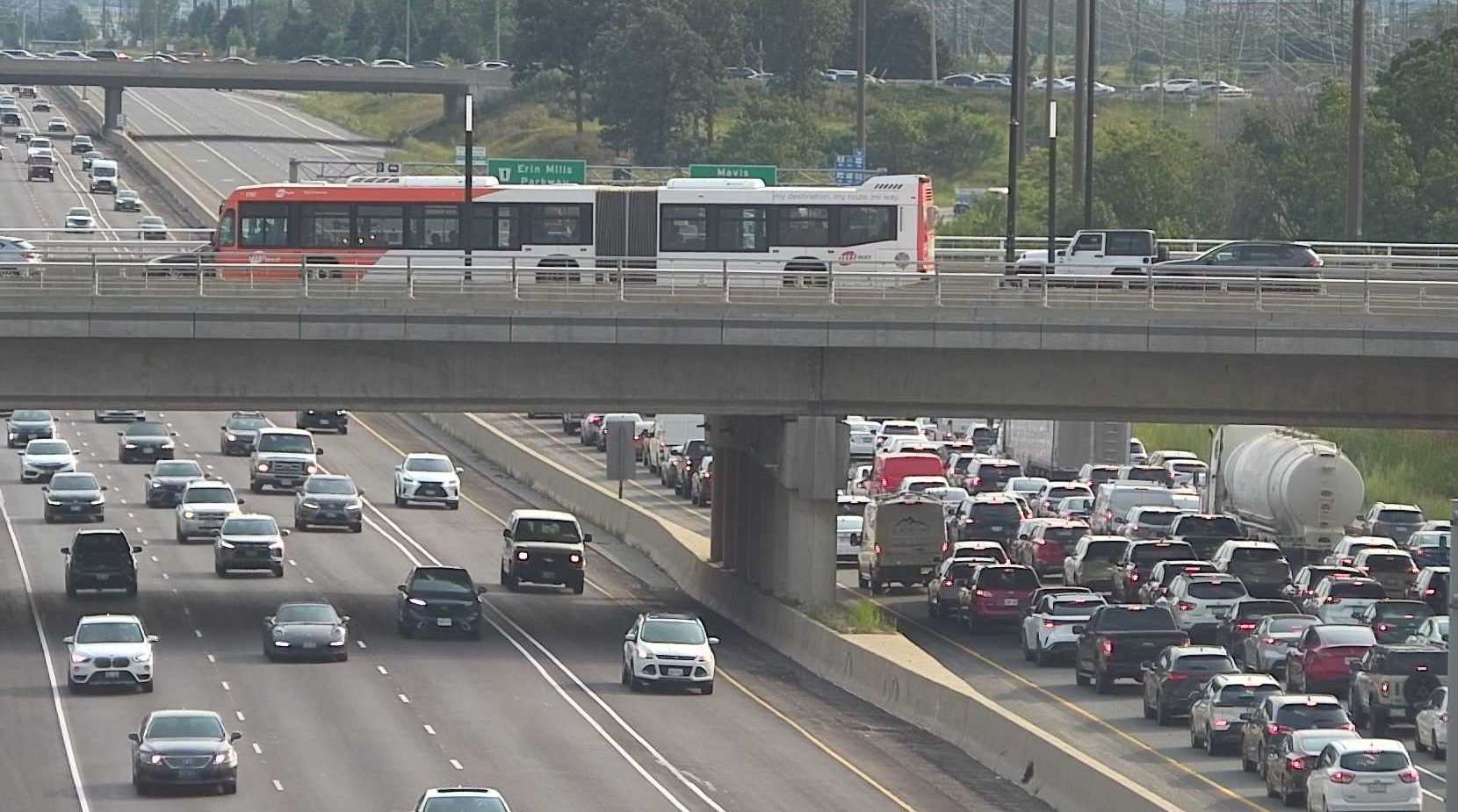 HIGHWAY CLOSED: Child critical following multi-vehicle crash in Mississauga
