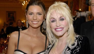 Shania Twain Mourns Dolly Parton, Shares 'Coat of Many Colors' Performance