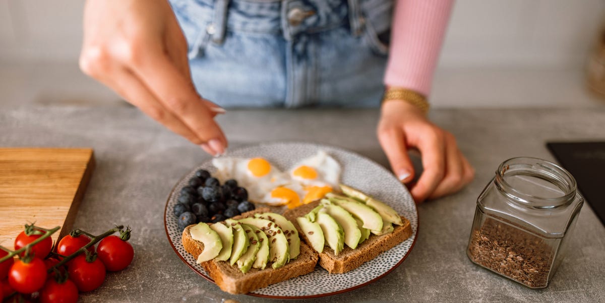 What Happened When a Dietitian Ate 30 Grams of Protein at Breakfast Every Day