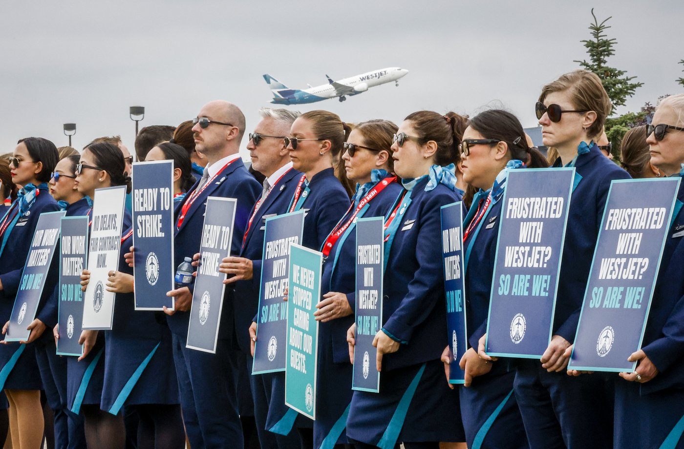 WestJet flight attendants ratify new 3-year deal