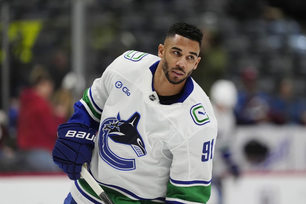 evander kane canucks