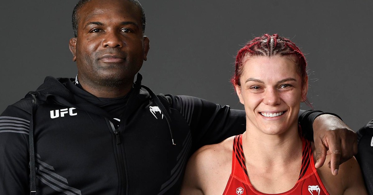 Din Thomas flamed for Gillian Robertson comments: ‘Stand behind your fighter’