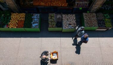 There’s a big problem with what we’re told about America’s economy