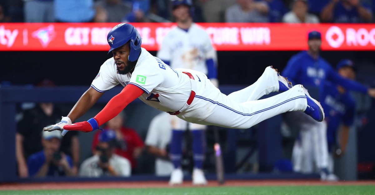 Jays Win Third In Row Over Red Sox