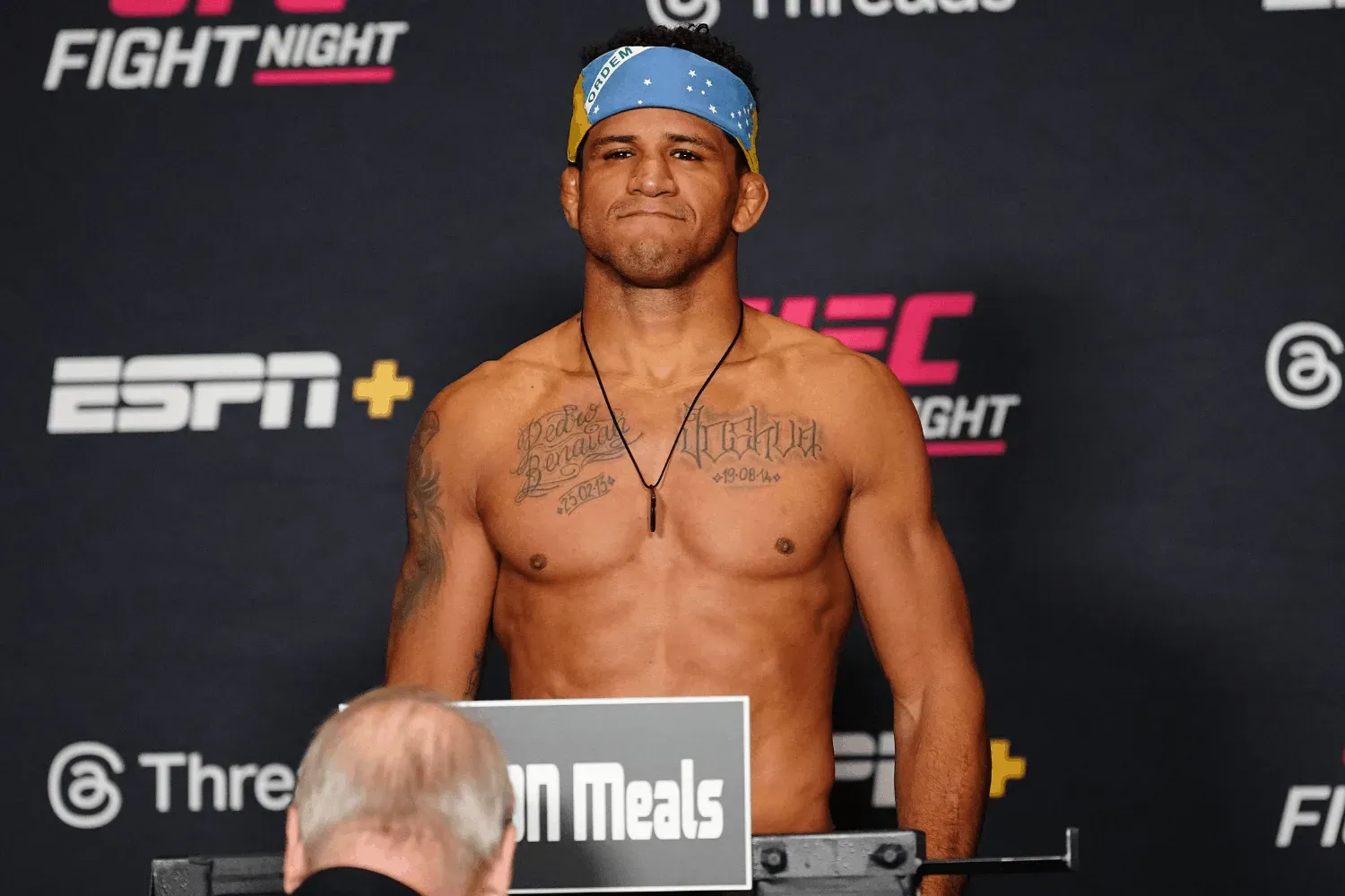 Jordan Burroughs wants to wrestle against Georges St-Pierre in the RAF