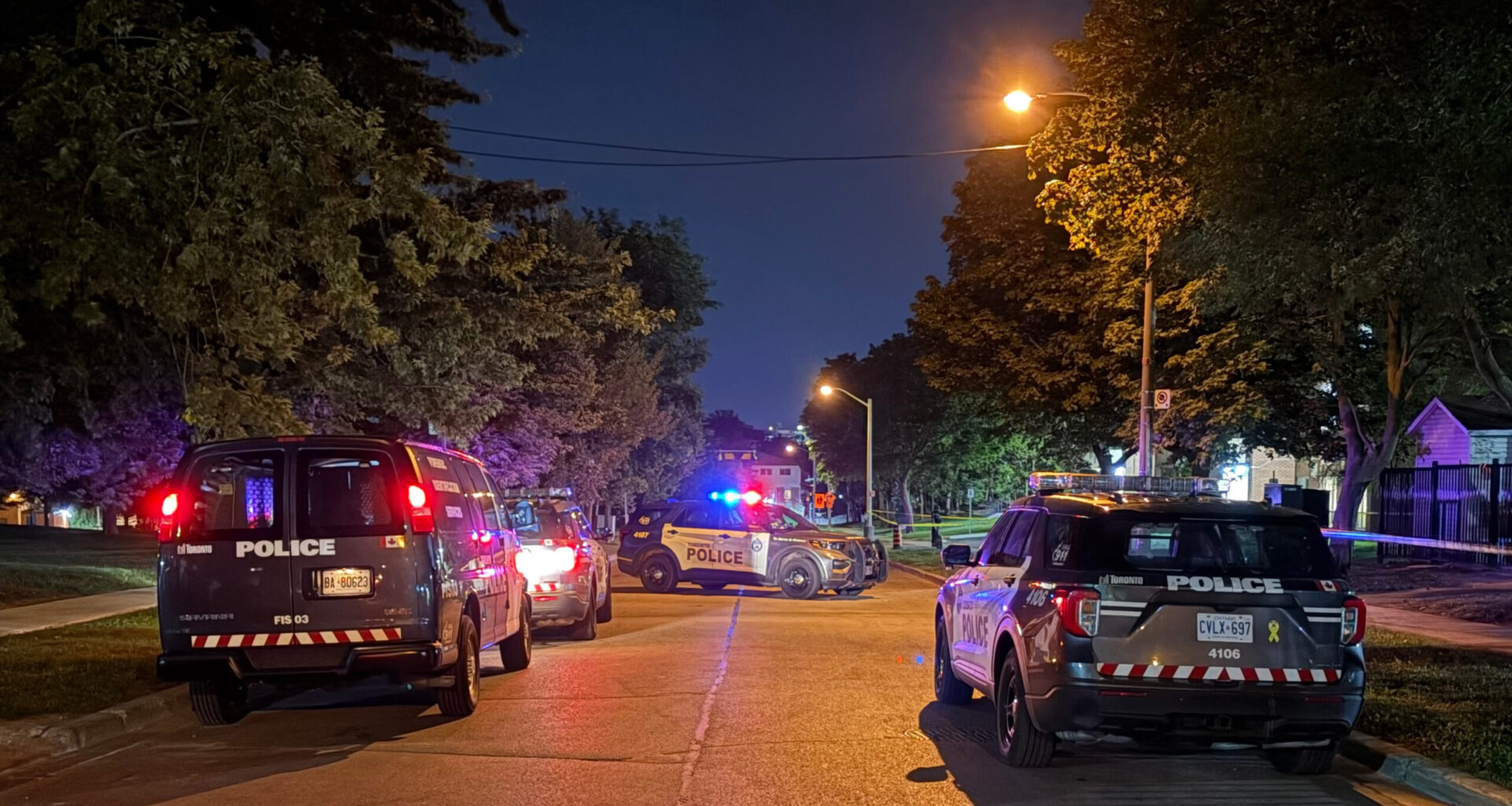 1 arrested, multiple suspects sought after reports of a shooting in Scarborough