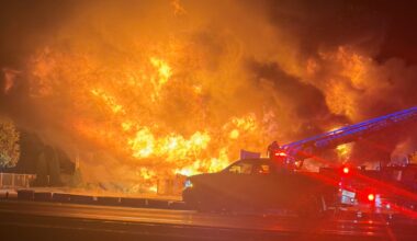 Golf course closed after massive fire destroys clubhouse in southern Ontario