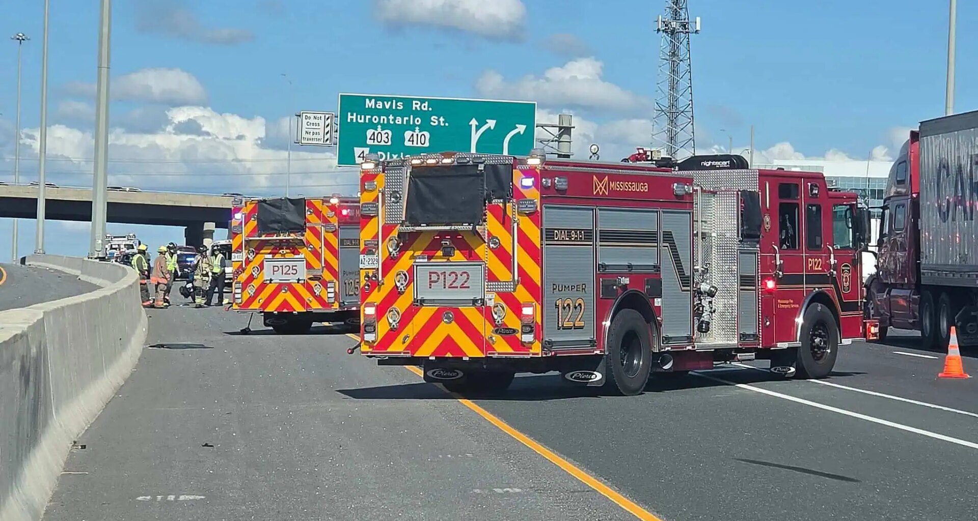 highway 401 crash mississauga