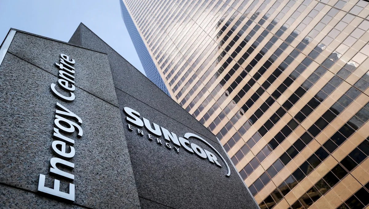 Too soon to say whether pipeline agreement could change Suncor's outlook: CEO