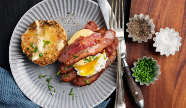Are English muffins actually healthy? What nutritionists want you to know