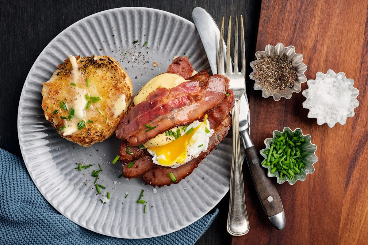 Are English muffins actually healthy? What nutritionists want you to know
