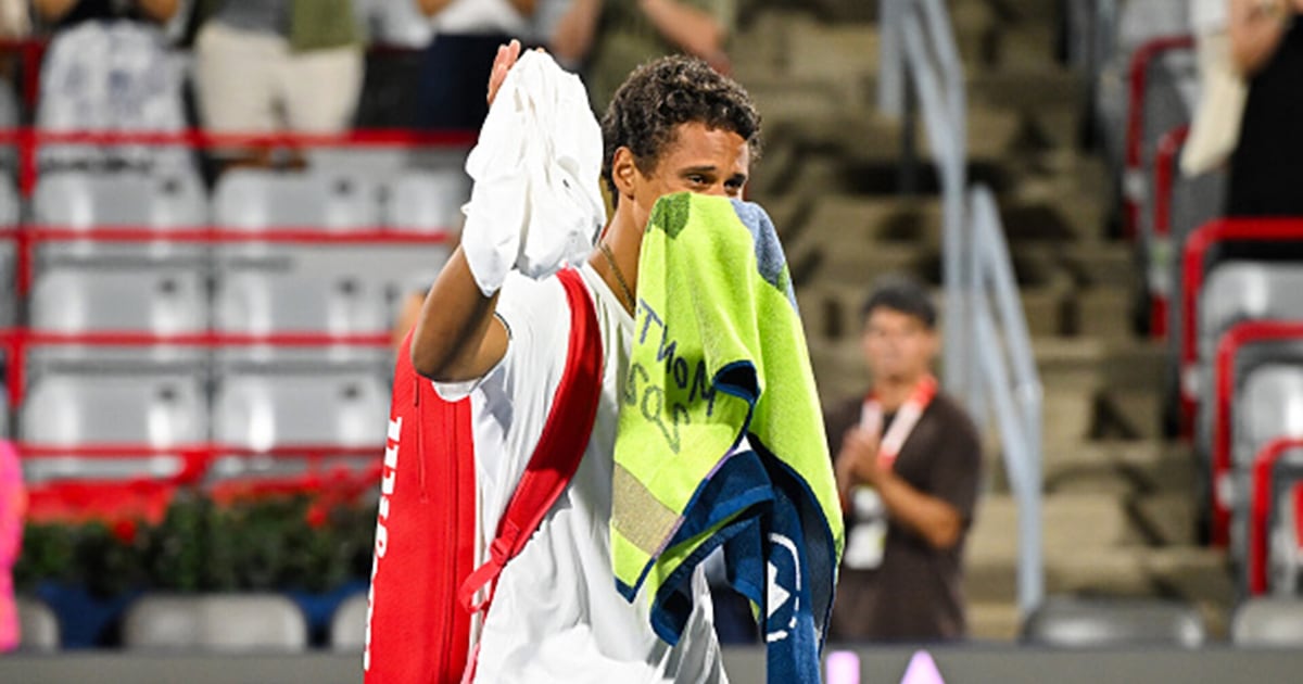 Canada's Diallo forced to retire at National Bank Open with apparent leg injury – TSN