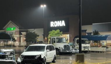 Woman hospitalized after being struck by vehicle in Mississauga parking lot – CP24