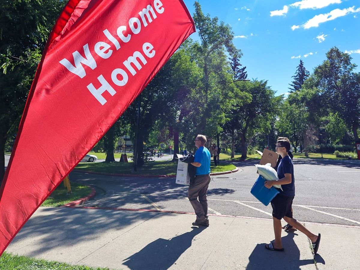 Despite falling rents, some students still struggling to find affordable housing