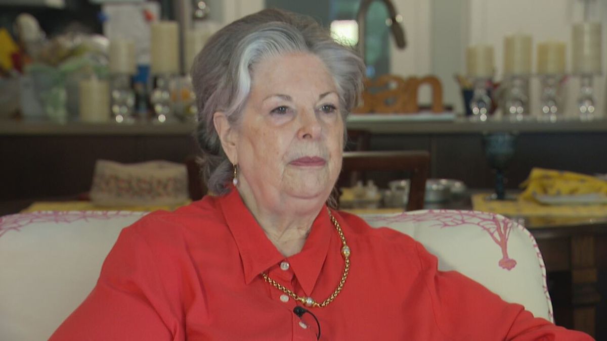 Winnipeg's 1st female mayor wants to see a 2nd. That's not likely in this fall's election