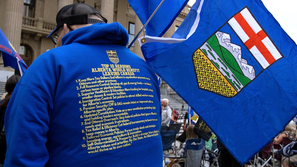 Separatists hold independence rally in lead-up to Alberta's birthday bash