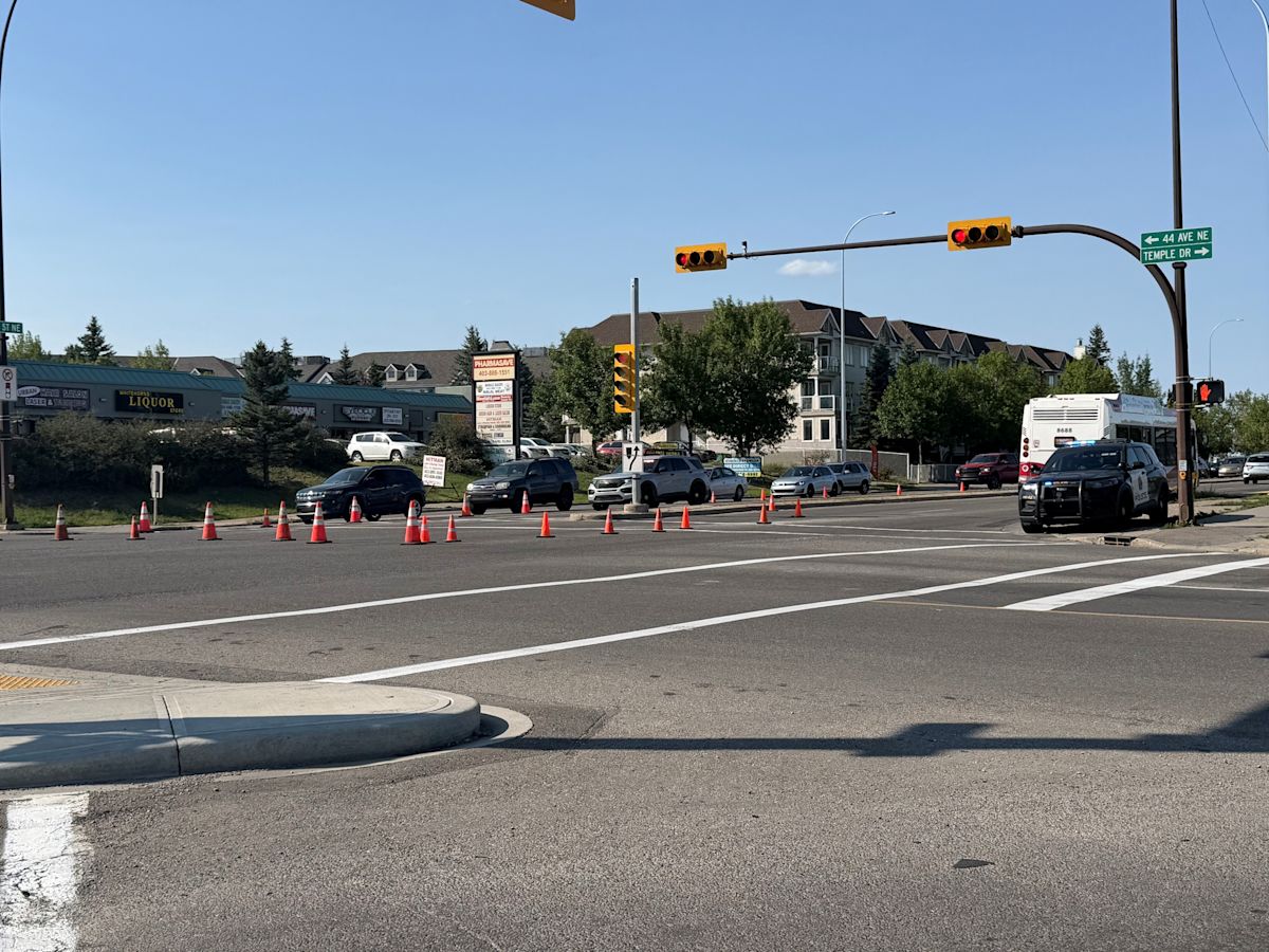 Pedestrian suffers critical injuries in northeast Calgary hit and run