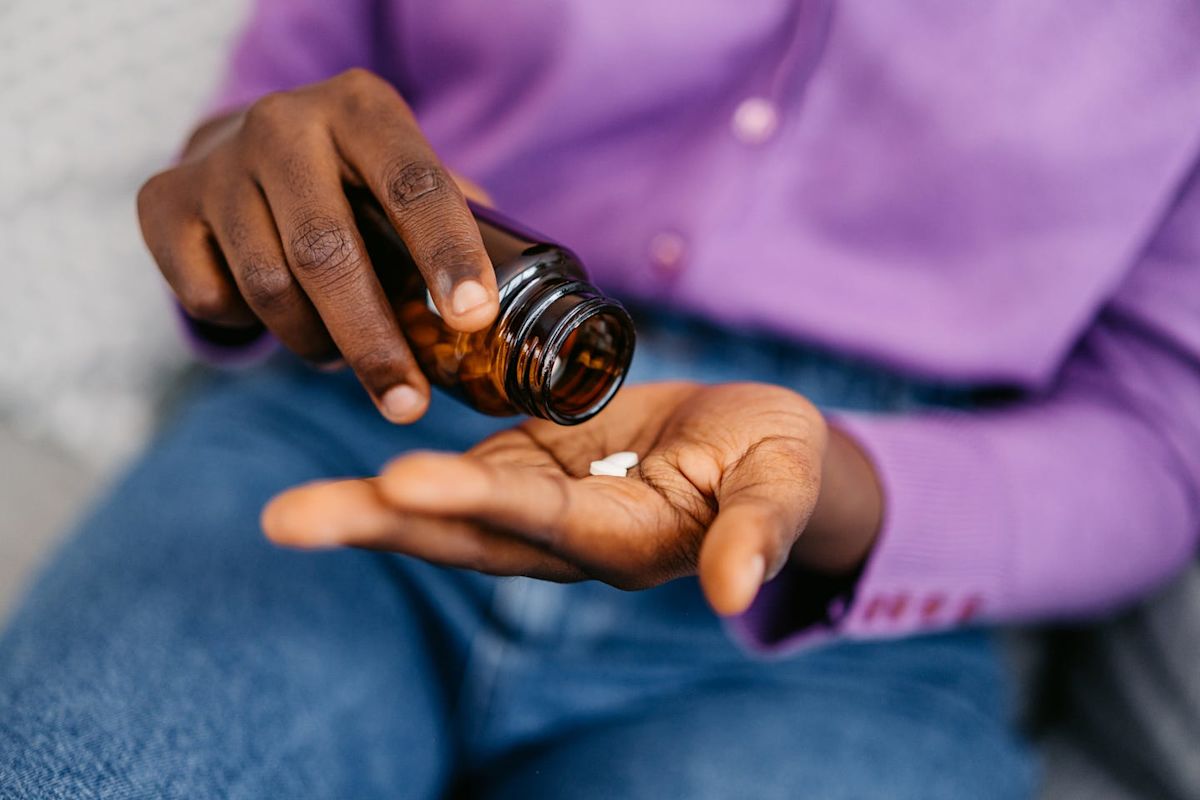 Pharmacists Warn You Should Never Take Aspirin if You’re on This Supplement