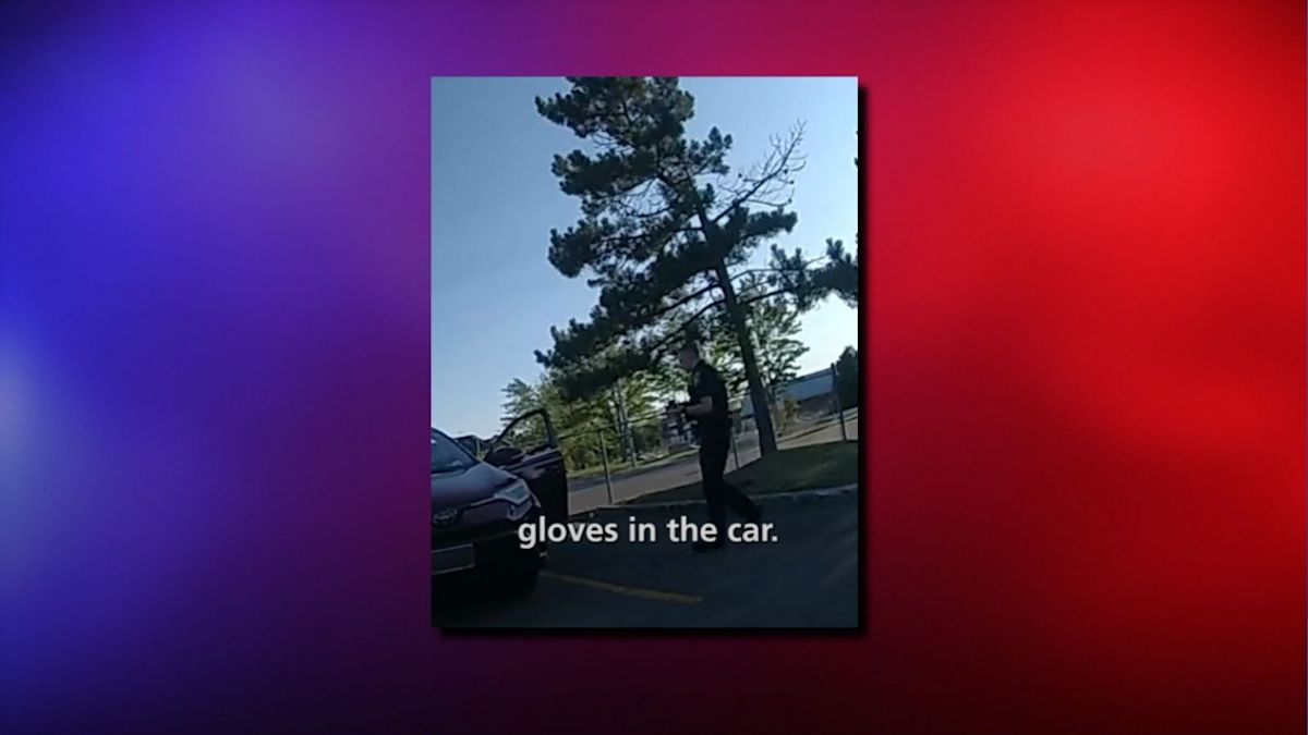 Canada Man Challenges Police Officers to a Boxing Match, Bodycam Reveals What Really Happened