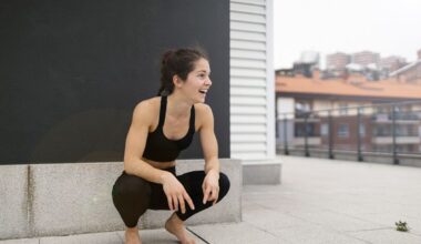This One-Minute Squat Can Build Balance, Strength, And Mobility As You Age