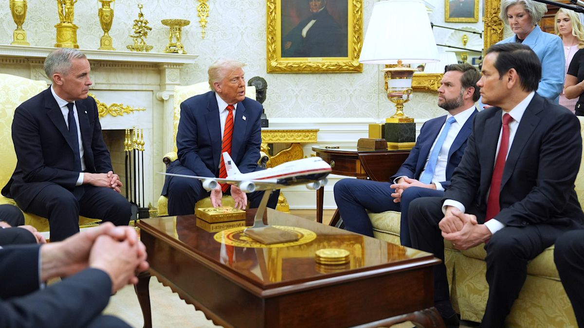Ottawa should be tougher in U.S. trade talks: poll