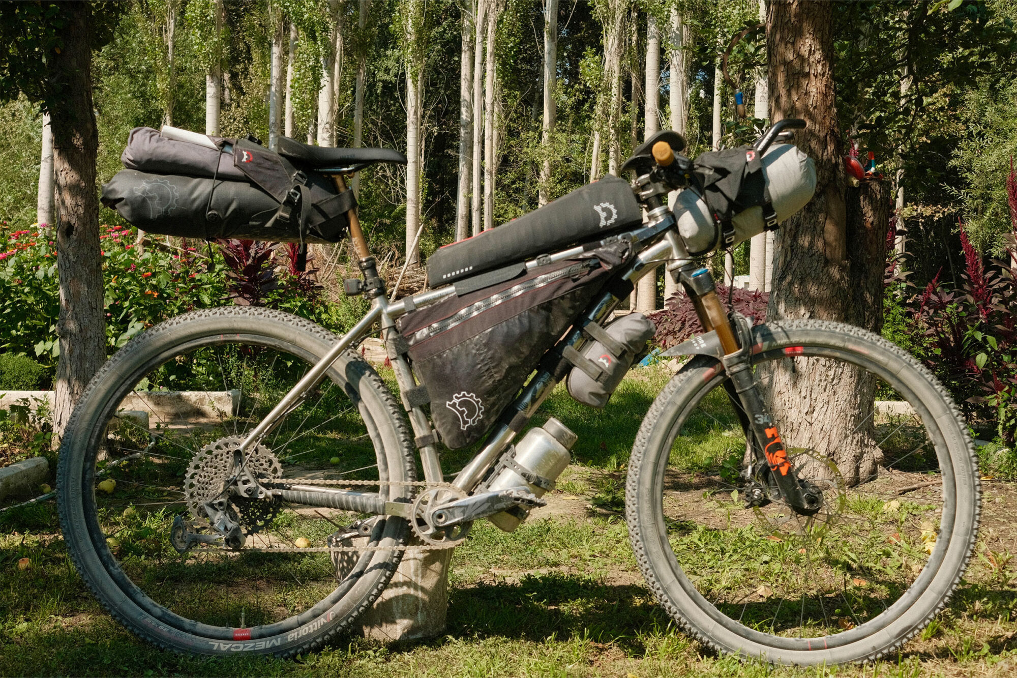 2026 silk road mountain race rigs