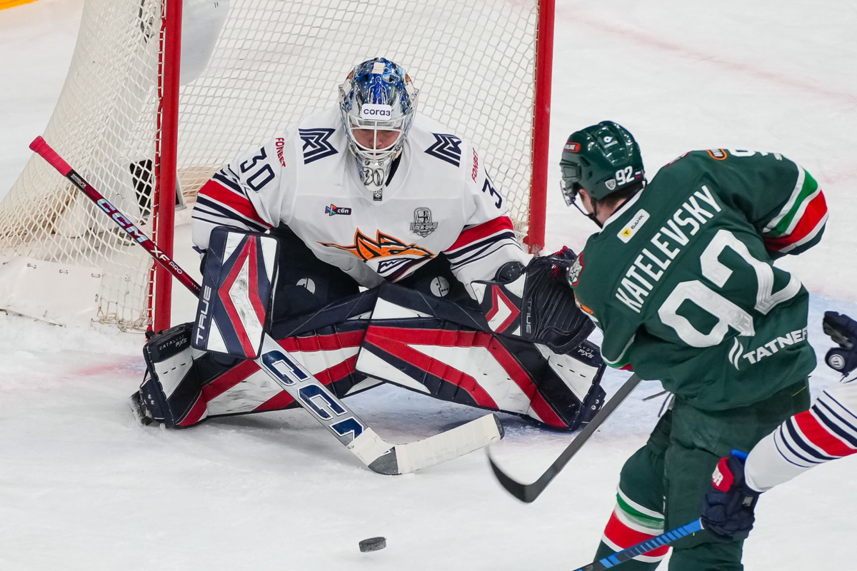 Colorado Avalanche's Ilya Nabokov Has a Lot to Learn Before Becoming an NHL Goalie - The Hockey Writers - Colorado Avalanche
