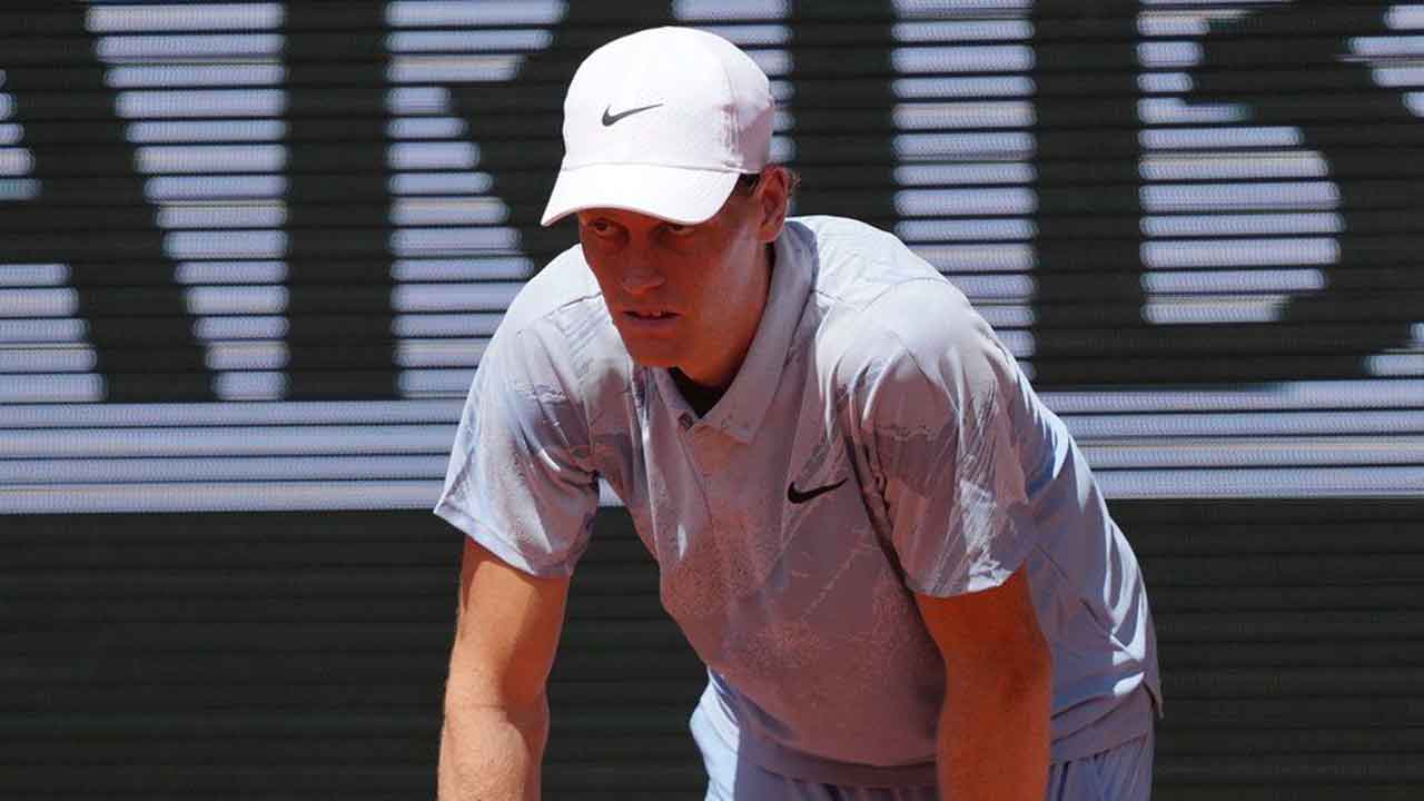 Jannik Sinner withdraws from Cincinnati Open because of knee injury