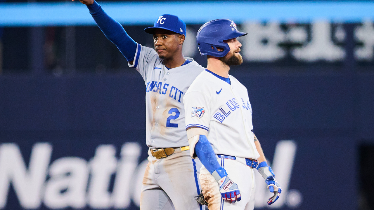 Costly errors sink Blue Jays in frustrating loss against Royals